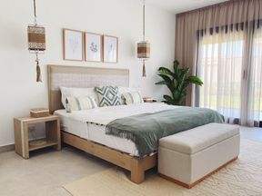 bright-boho-bedroom